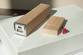 Набор ЭКО KWADS черный: power bank на 2600 mah, флешка 32 гб (Бежевый)