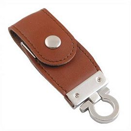 USB-Flash накопитель (флешка) в виде брелка в кожаном корпусе с мет. вставками, с клапаном на кнопке (Коричневый)