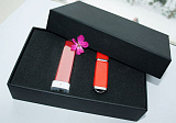 Набор 4.  красный цвет. Power bank и флешка 16 гб,