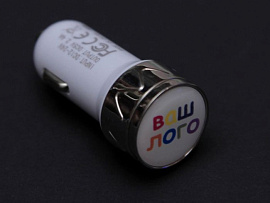Автомобильная зарядка, 2 USB порта, круглое основание для логотипа, Серебряный (Серебряный)
